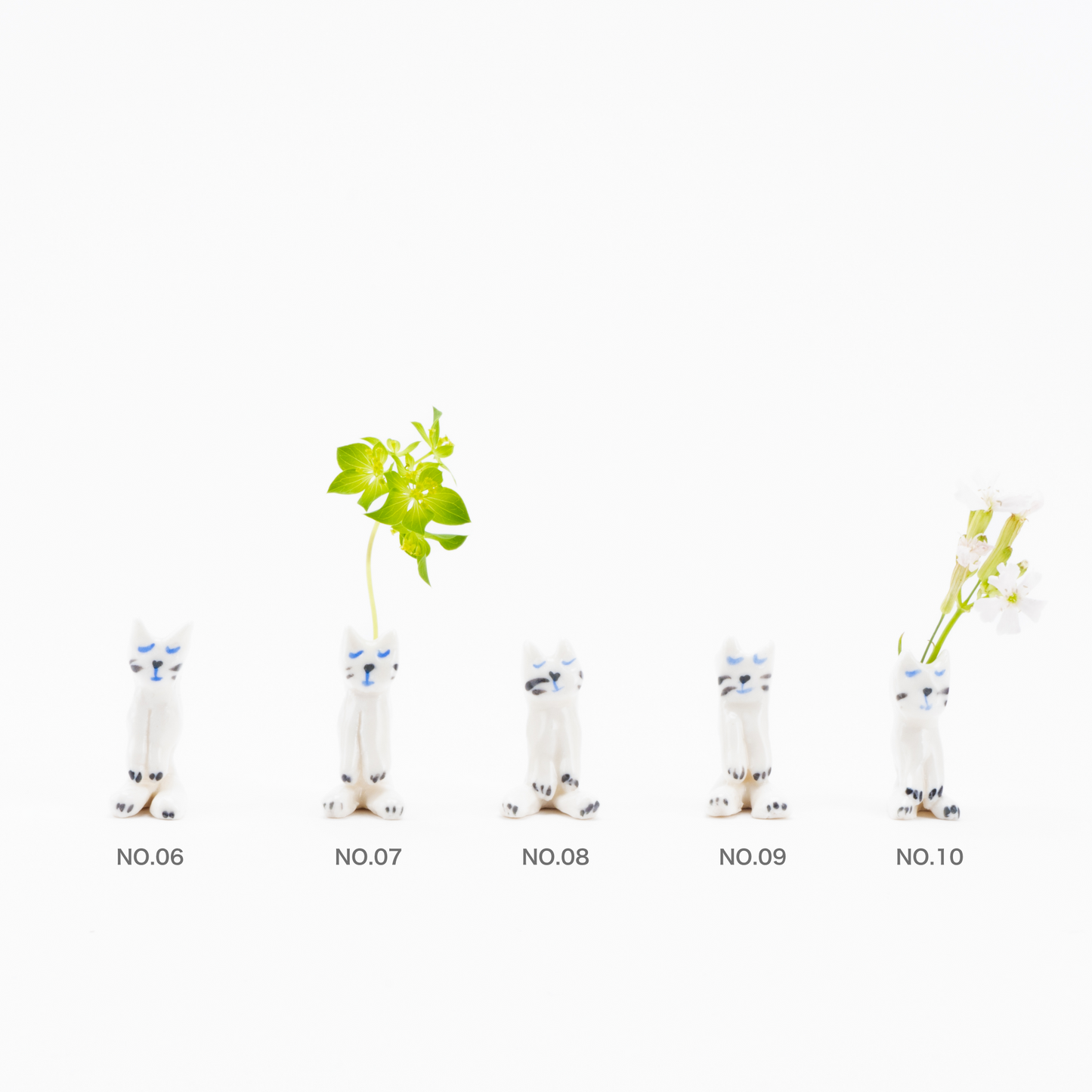 スモールキャット花瓶（青い猫?すやすや）