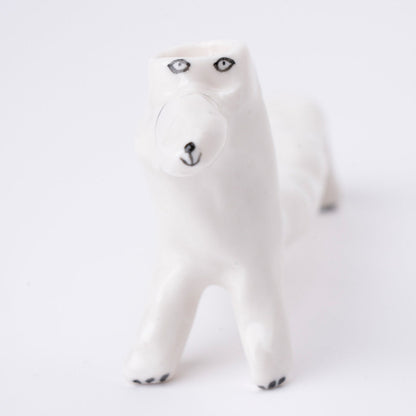 花瓶（口輪をしている犬）