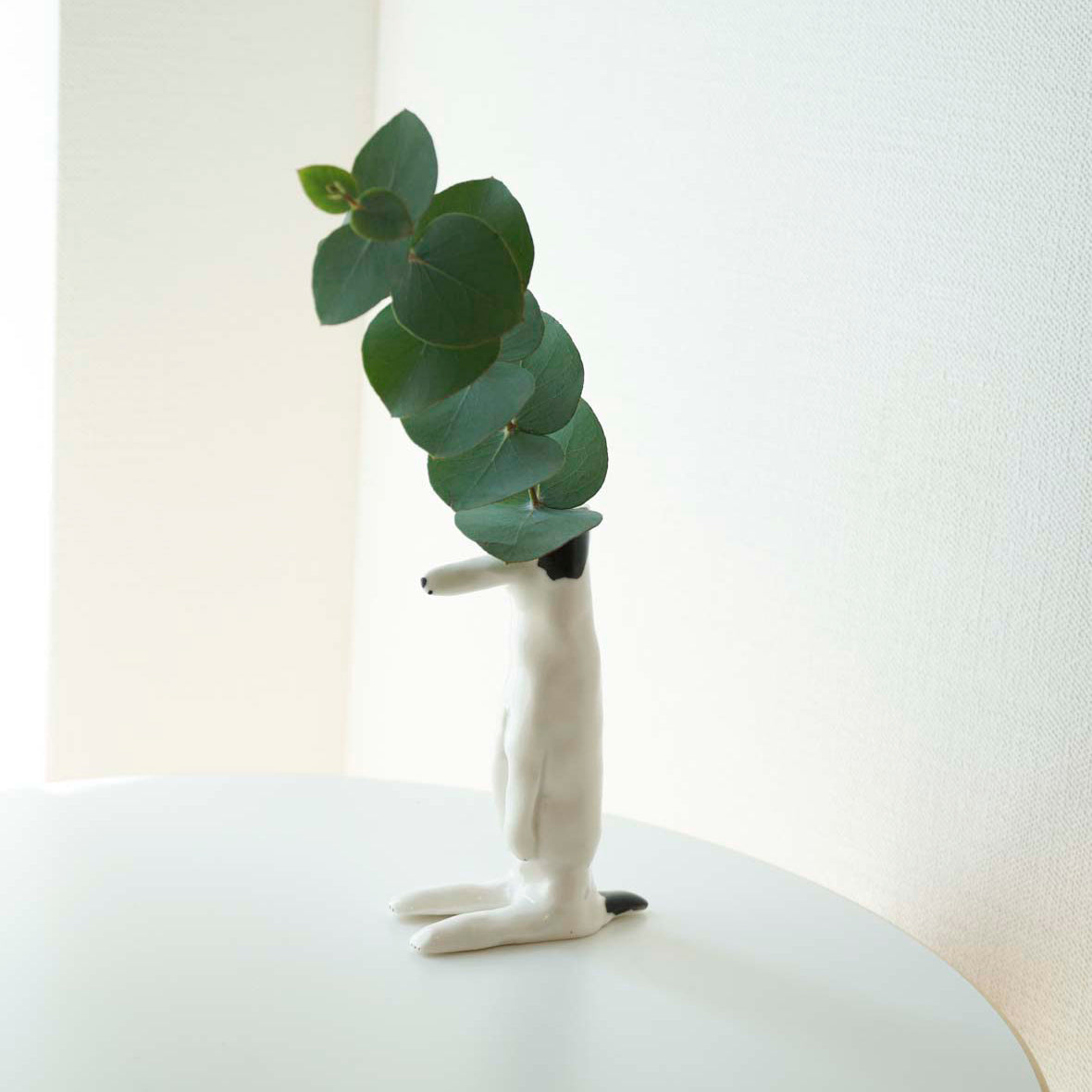 花瓶（うたたねしている犬）