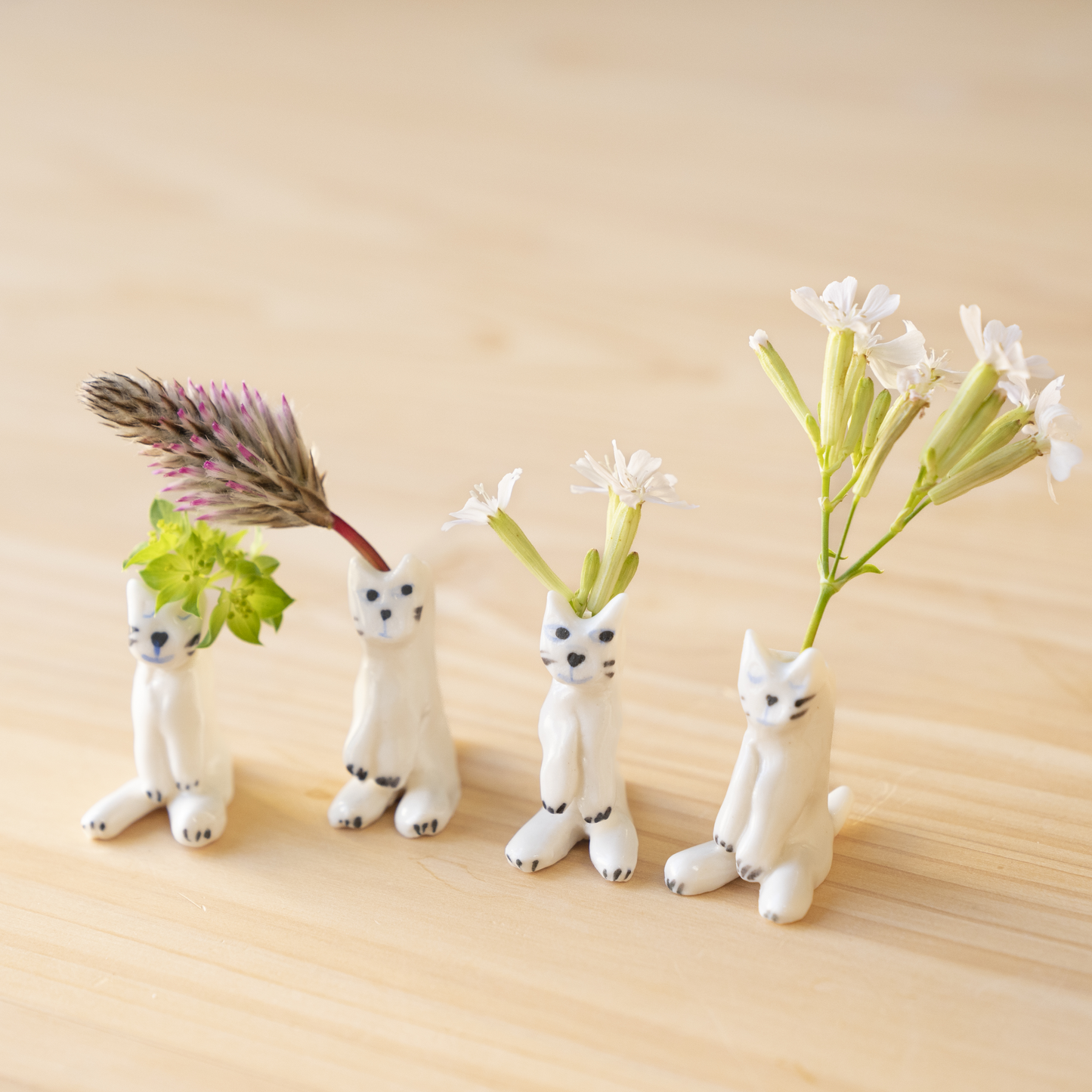 スモールキャット花瓶（青い猫?すやすや）