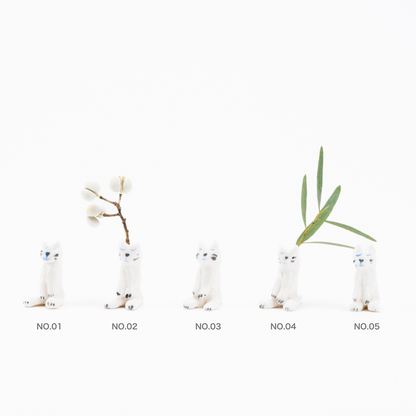 スモールキャット花瓶（青い猫?すやすや）