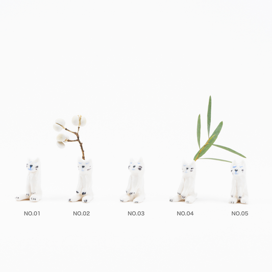 スモールキャット花瓶（青い猫?すやすや）