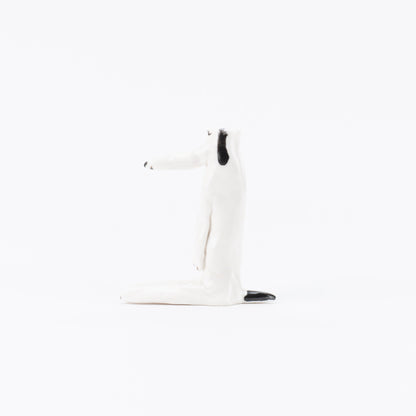 花瓶（うたたねしている犬）